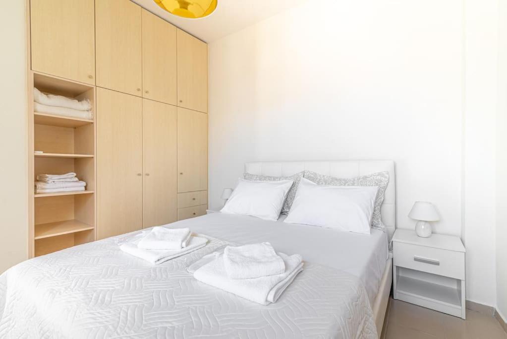 Cozy Apartment In The Heart Of City Center Iraklio Exterior foto